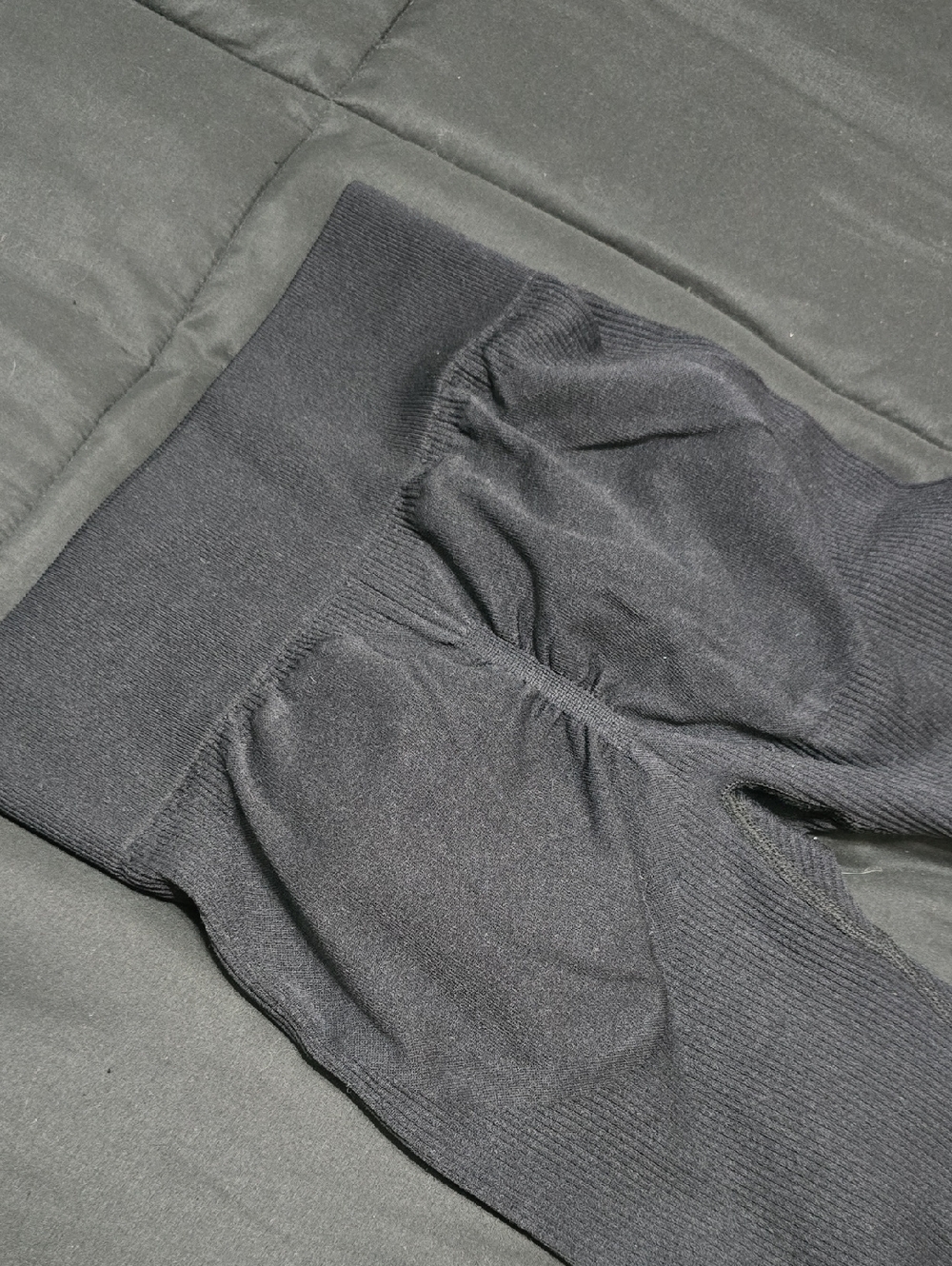 Black Ribbed Scrunch Butt Leggings
